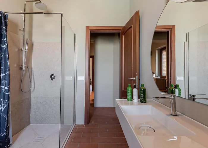 Comfortable Private With Pool San Giuseppe Tramontana Vila Montecatini Val di Cecina
